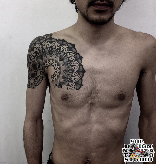 大須 タトゥー トライバル