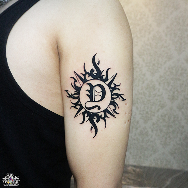 大須　タトゥースタジオ　トライバル