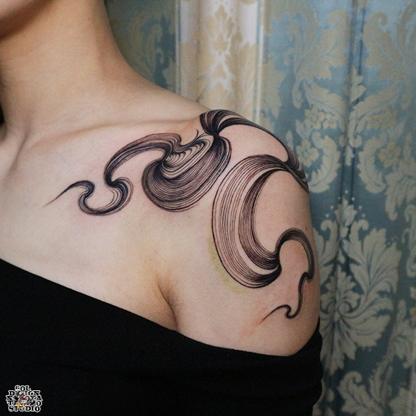 大須　タトゥースタジオ　トライバル