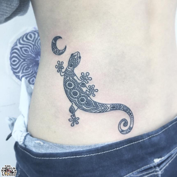 大須　タトゥースタジオ　トライバル