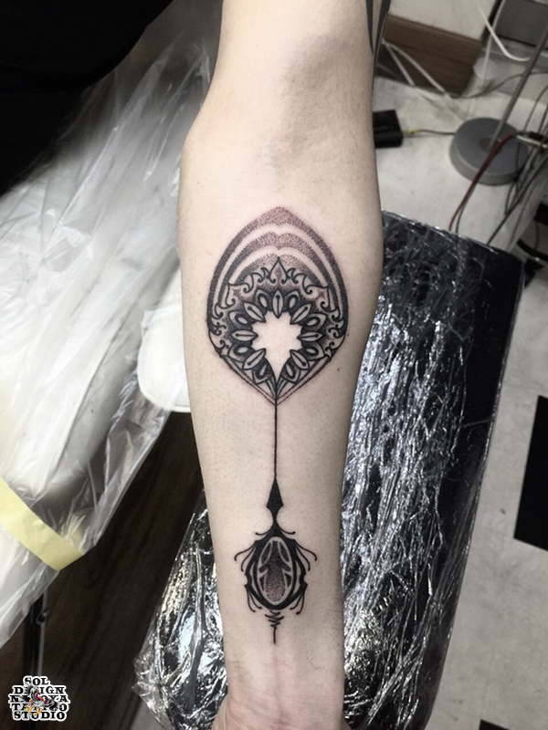 大須　タトゥースタジオ　トライバル