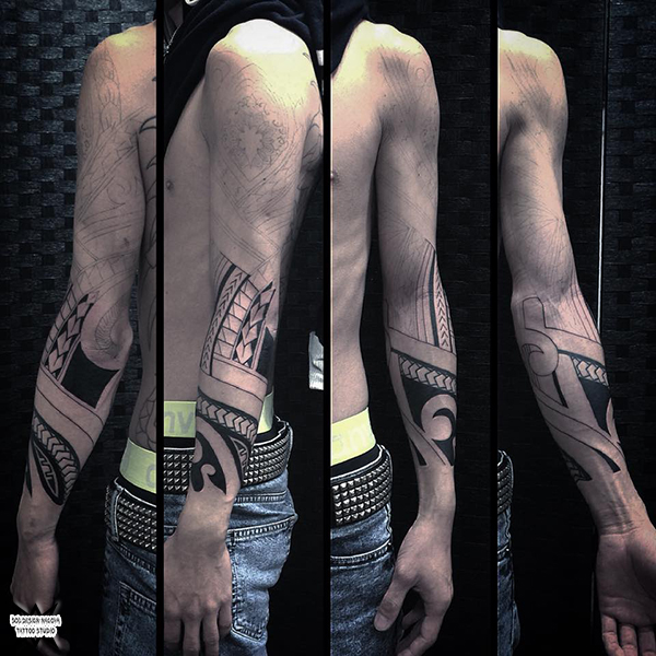 大須　タトゥー　トライバル