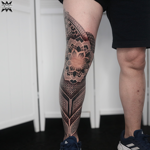 大須　タトゥー　トライバル