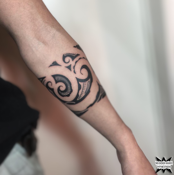 大須 タトゥー トライバル